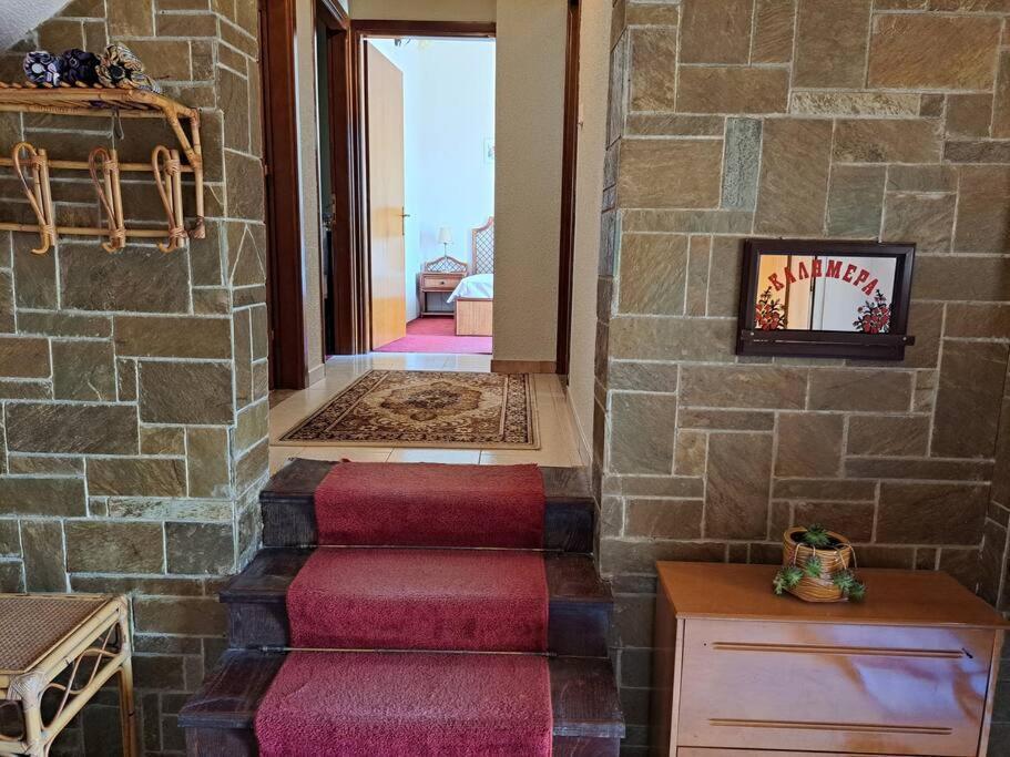 Elenis 190sqmeter With Private Parking And Garden 10min Away From Centre Thessaloniki